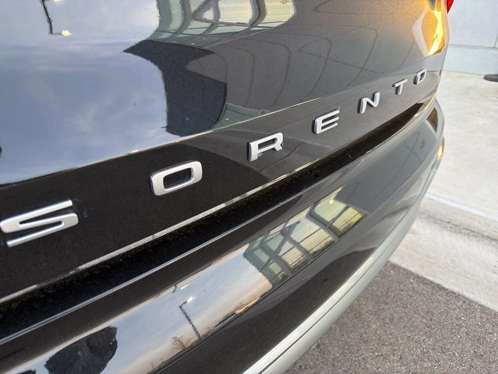 Certified 2022 Kia Sorento SX AWD/4WD image 4