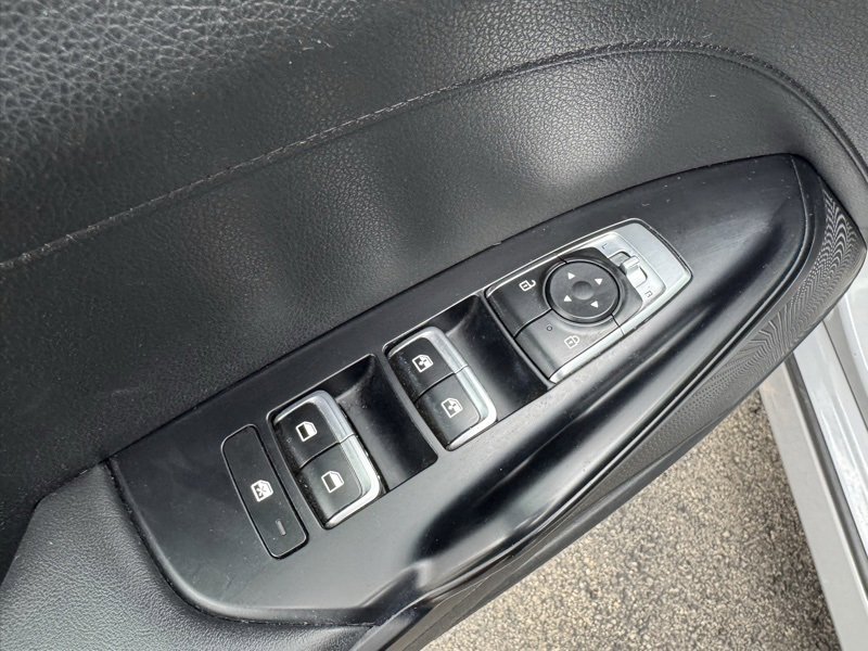Used 2022 Kia K5 GT-Line image 19