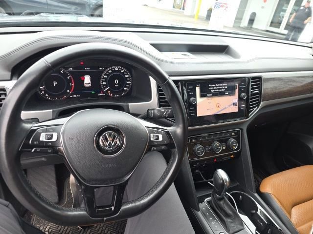 Used 2018 Volkswagen Atlas SEL Premium image 5