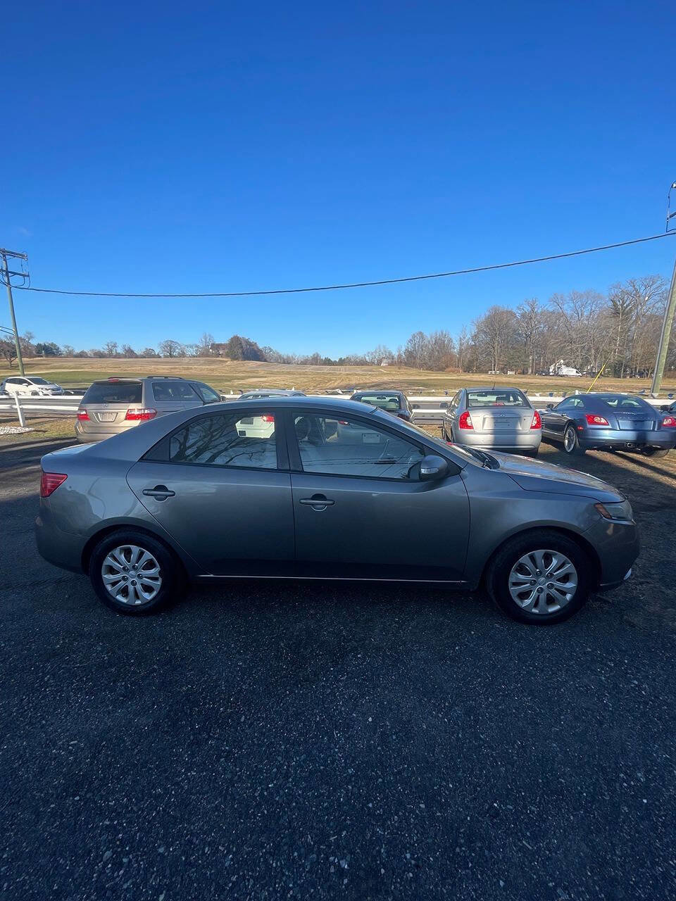 Used 2010 Kia Forte EX image 4