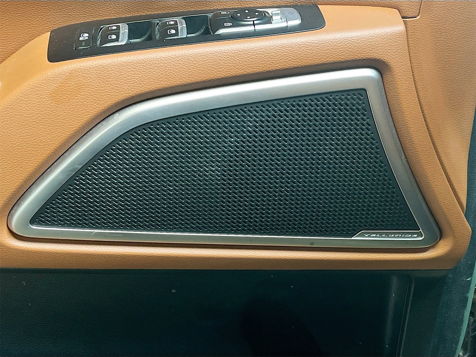 Used 2024 Kia Telluride EX X-Line image 19