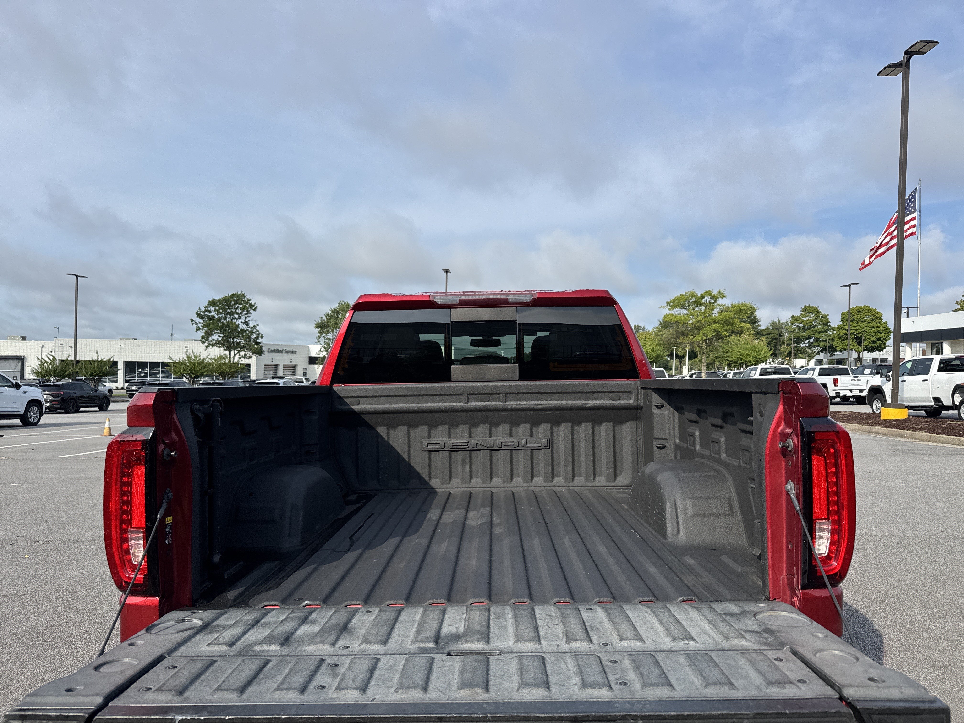 Used 2019 GMC Sierra 1500 Denali AWD/4WD image 32