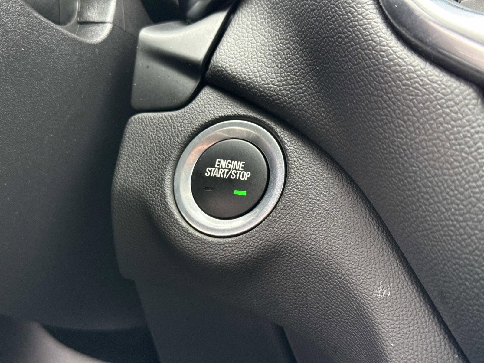 Used 2024 Chevrolet Equinox LT image 19