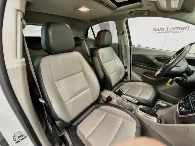 Used 2015 Buick Encore Leather FWD image 27