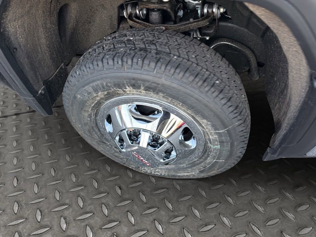 New 2026 GMC Sierra 3500 SLE w/ SLE Convenience Package image 25