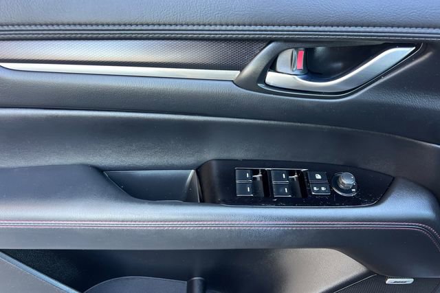 Used 2024 MAZDA CX-5 Carbon Edition image 11