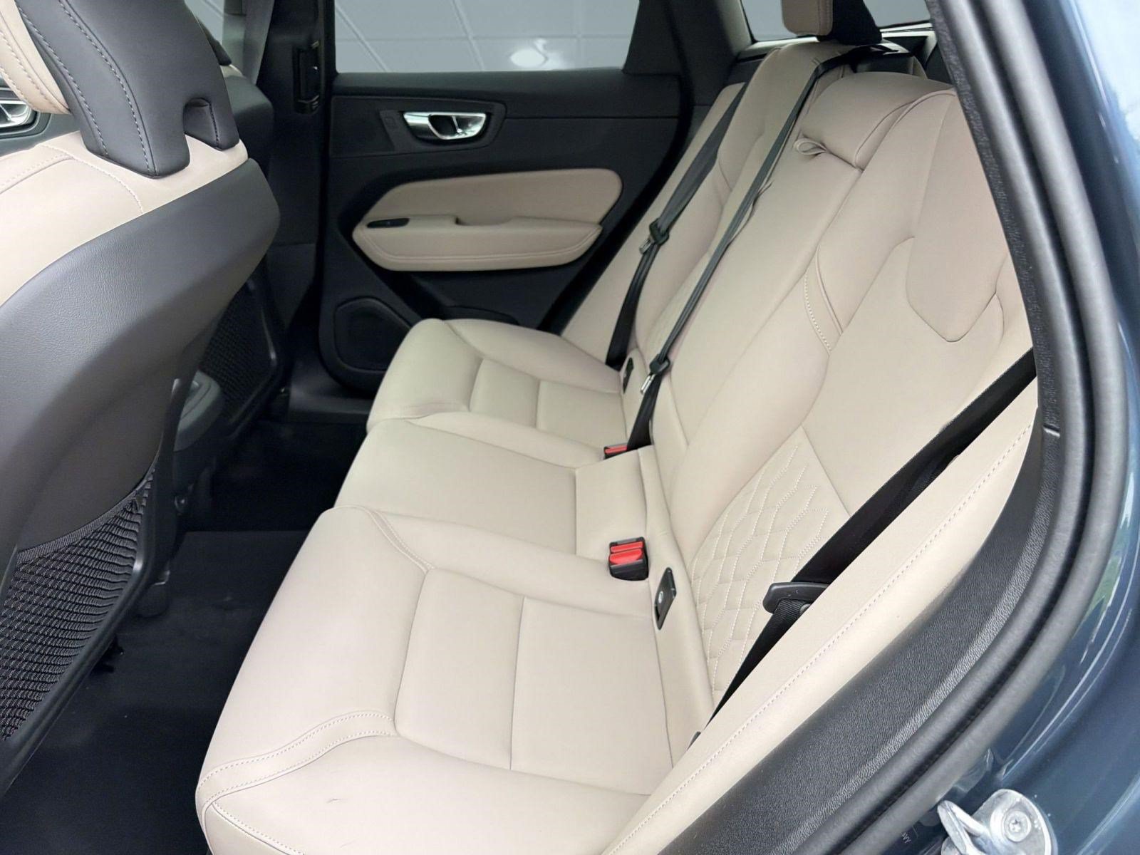 New 2026 Volvo XC60 B5 Plus w/ Protection Package AWD/4WD image 14