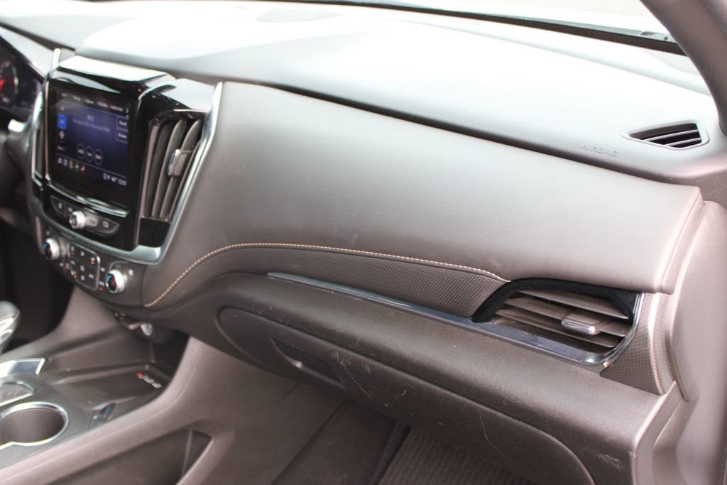 Used 2023 Chevrolet Traverse Premier AWD/4WD image 33