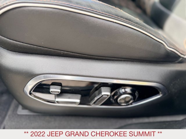 Certified 2022 Jeep Grand Cherokee Summit w/ Adv Protech Group IV AWD/4WD image 12
