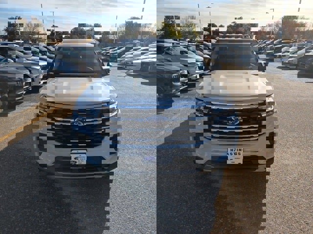 New 2026 Ford Explorer Active image 8
