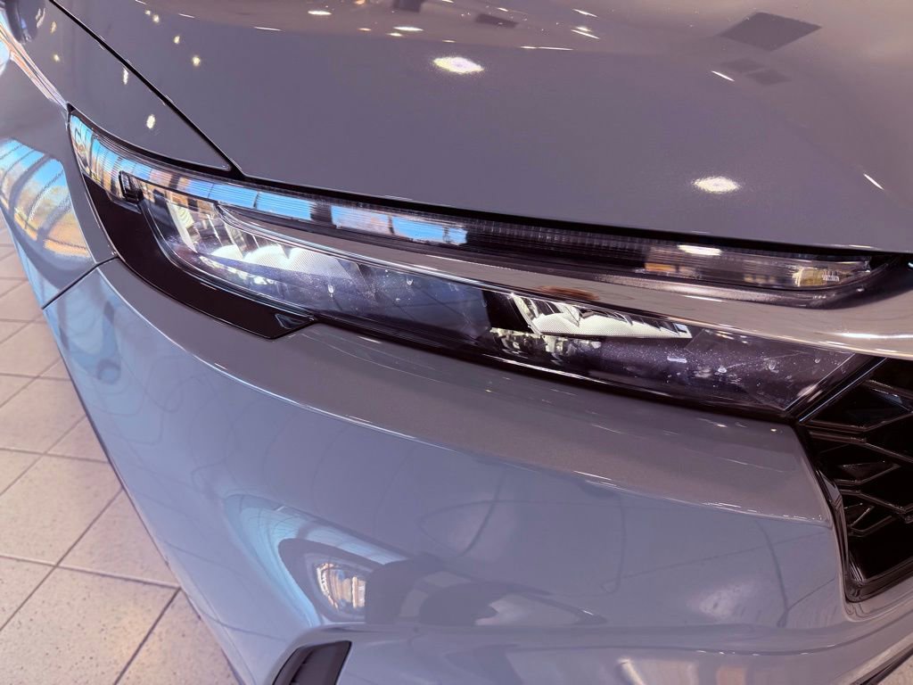 Used 2025 Honda CR-V EX image 15