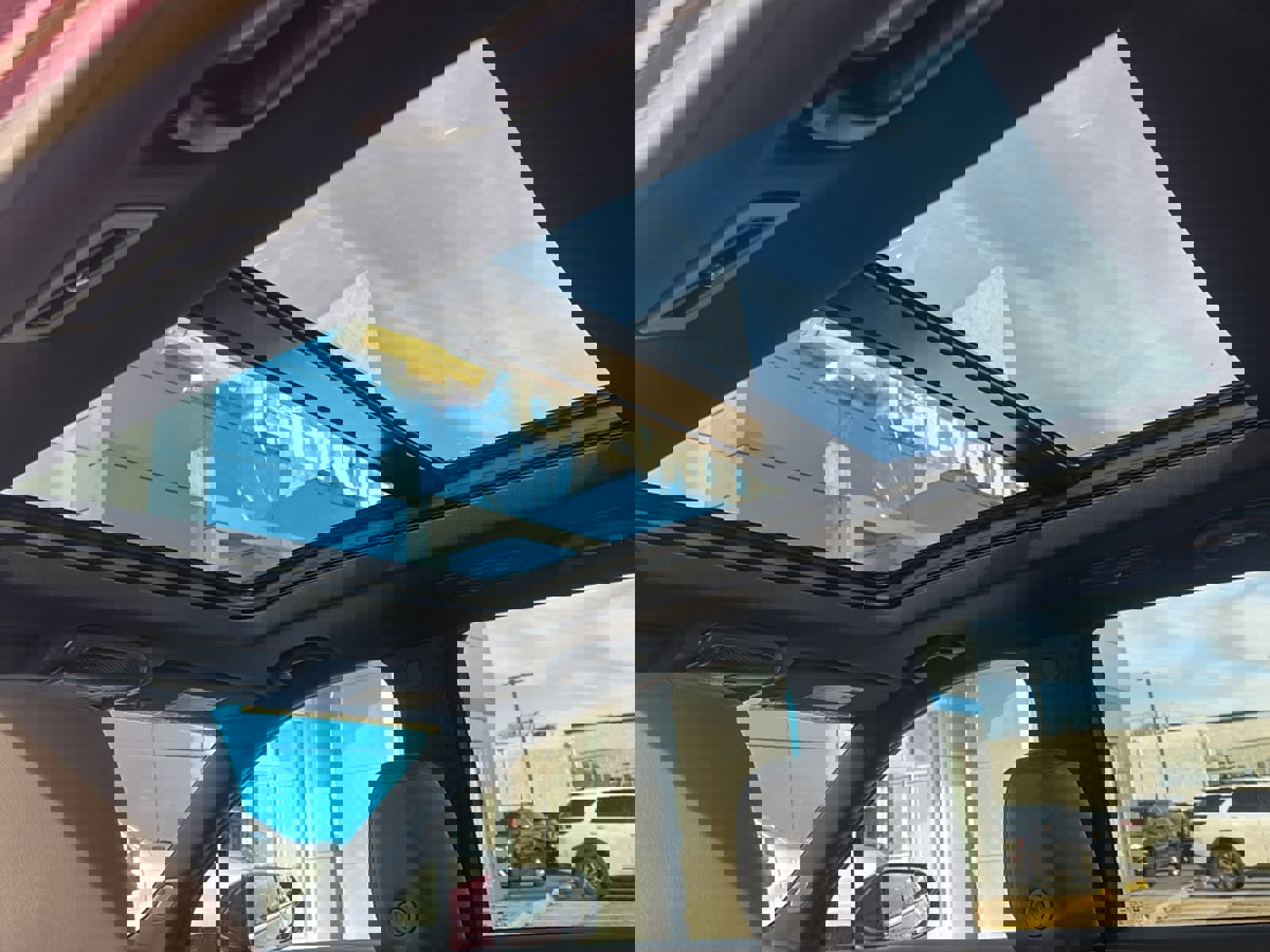 Used 2023 Cadillac XT6 Premium Luxury image 44