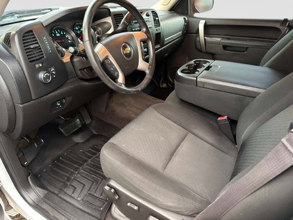 Used 2013 Chevrolet Silverado 1500 LT w/ All-Star Edition AWD/4WD image 23