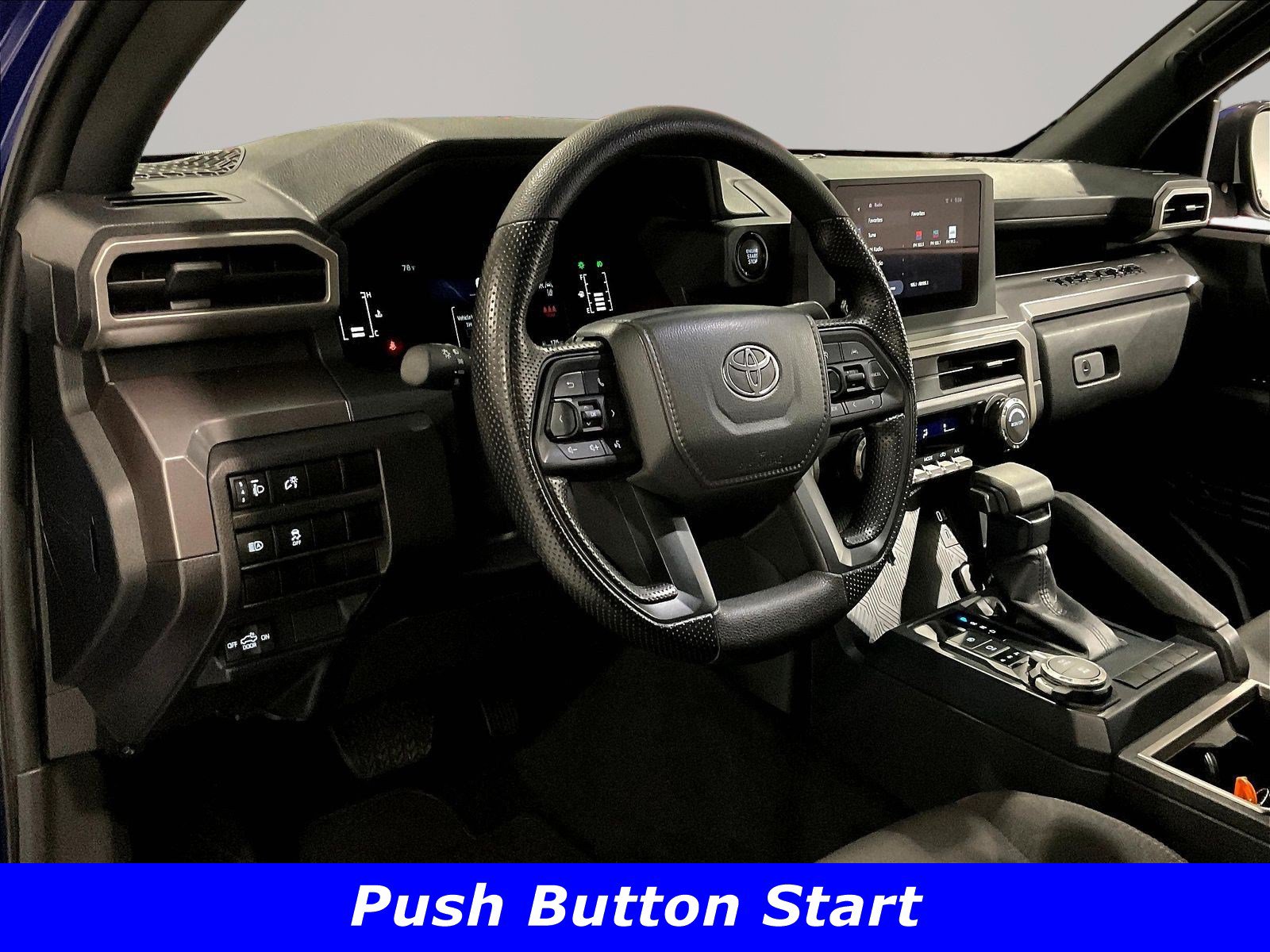 Used 2025 Toyota Tacoma SR5 AWD/4WD image 17