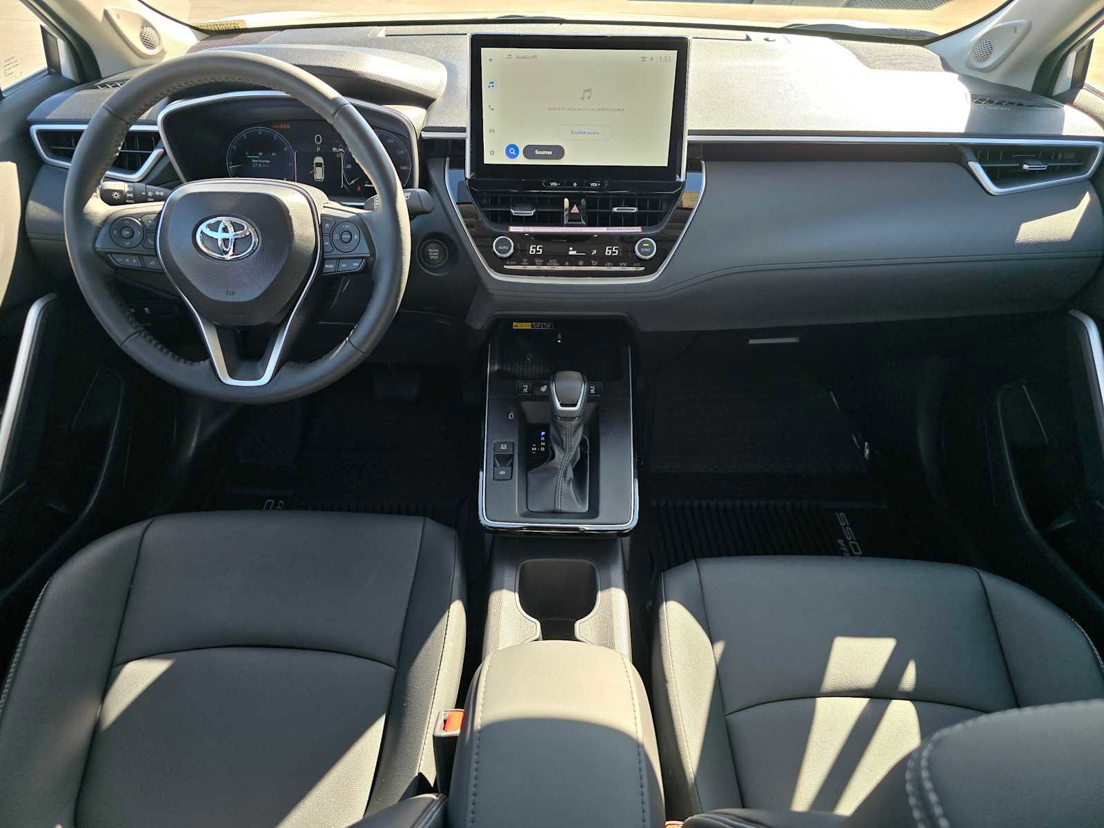 Used 2026 Toyota Corolla Cross XLE w/ Convenience Package image 18