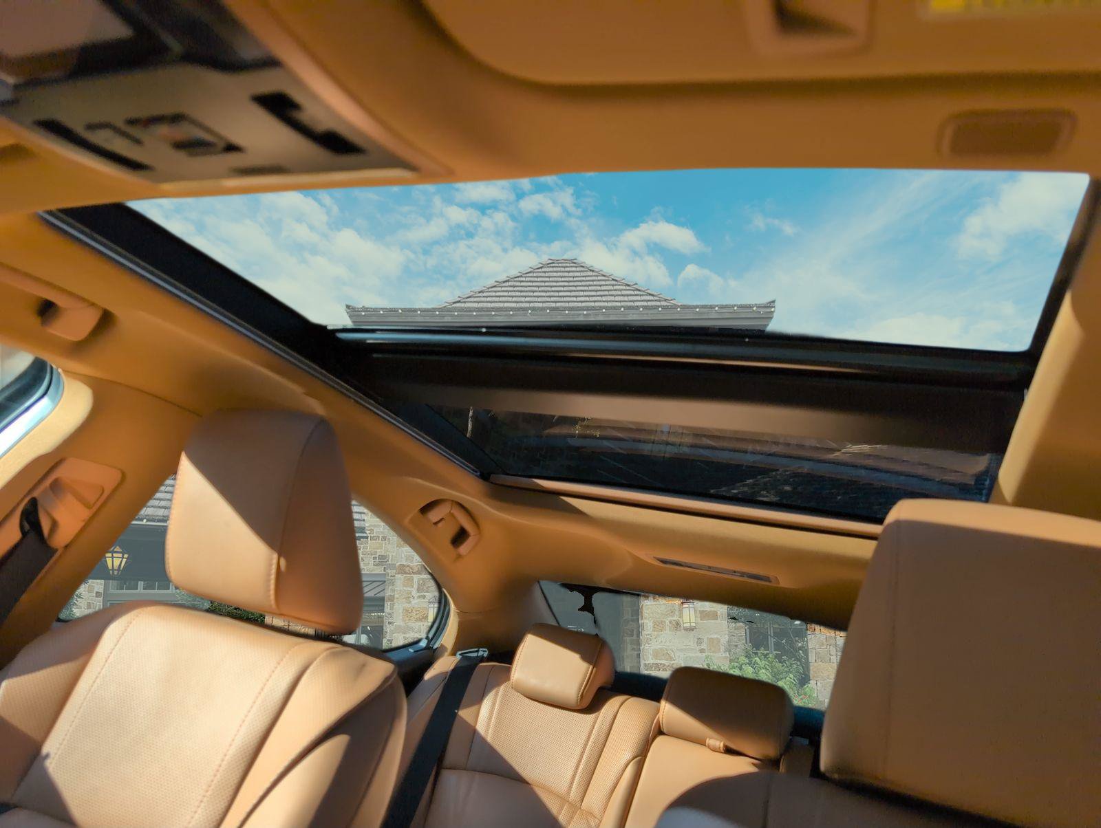 Used 2022 Lexus ES 350 Ultra Luxury w/ Accessory Package 2 FWD image 21