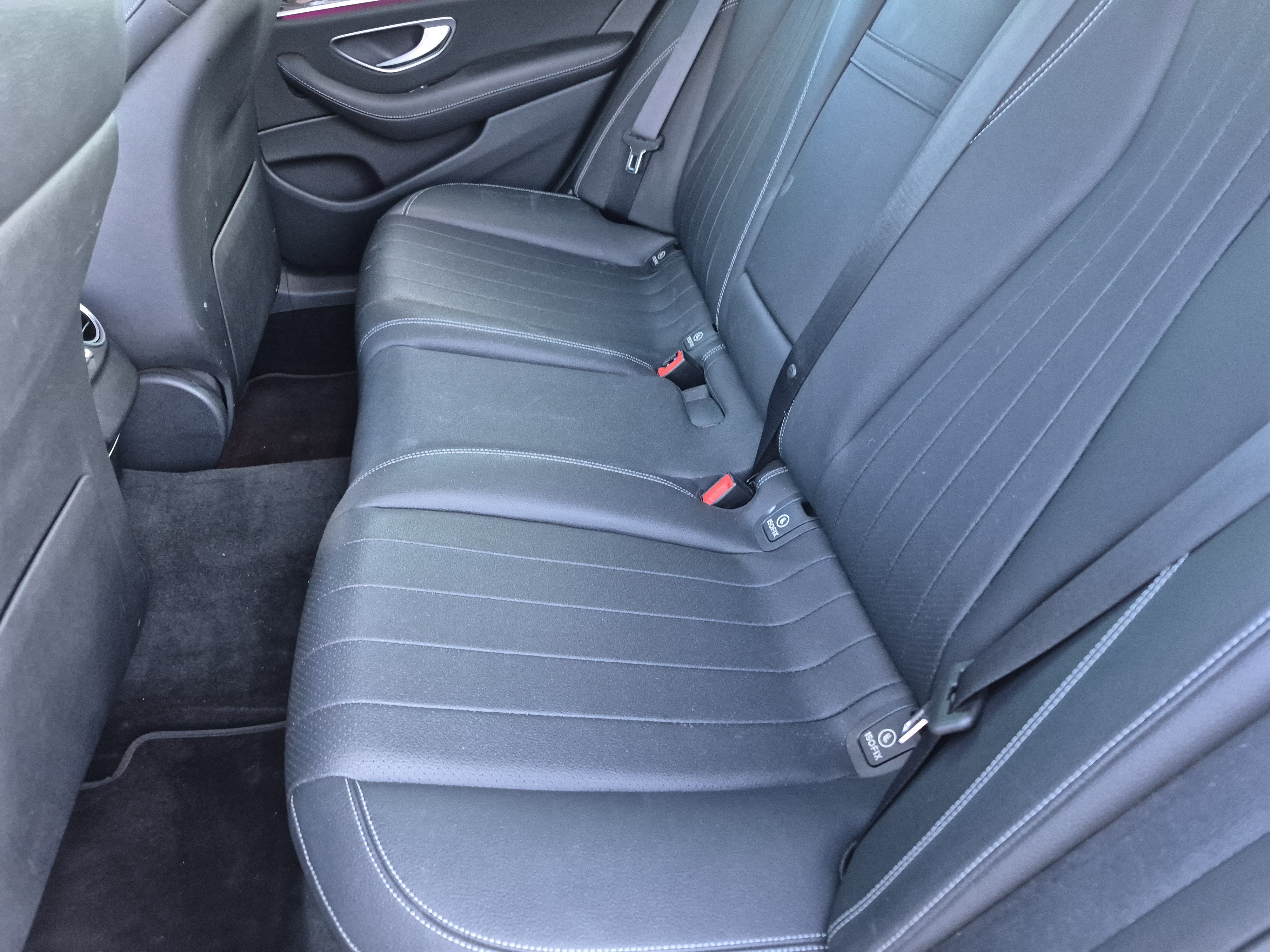 Used 2020 Mercedes-Benz E 350 4MATIC Sedan image 17