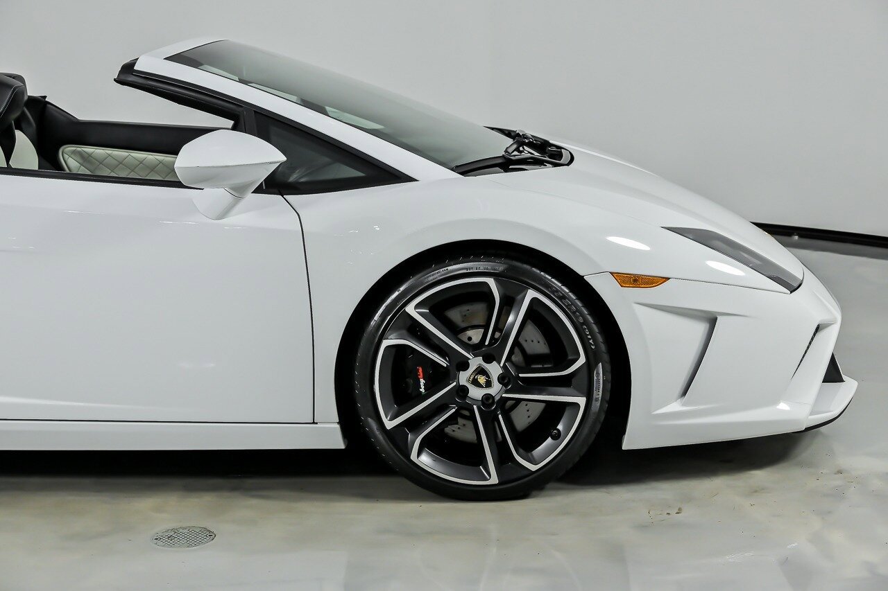 Used 2013 Lamborghini Gallardo LP 560-4 AWD/4WD image 15