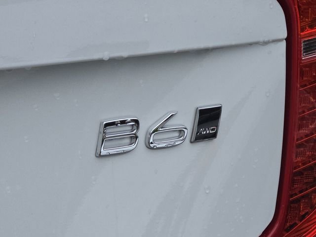 Used 2023 Volvo XC90 B6 Core AWD/4WD image 9