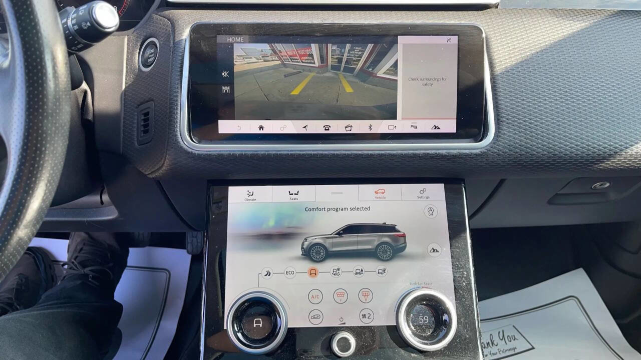 Used 2018 Land Rover Range Rover Velar S image 31