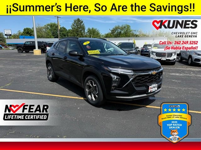 Used 2025 Chevrolet Trax LT
