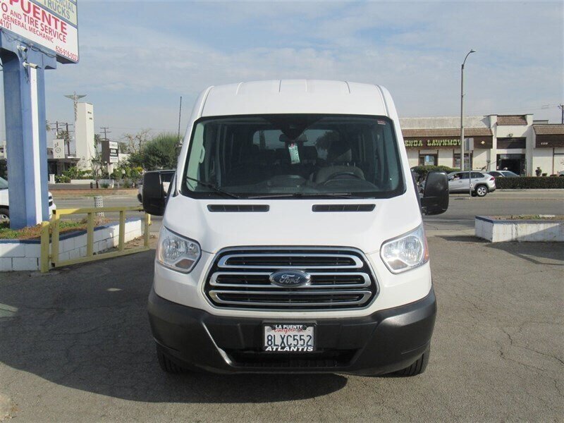 Used 2019 Ford Transit 350 XLT RWD image 5