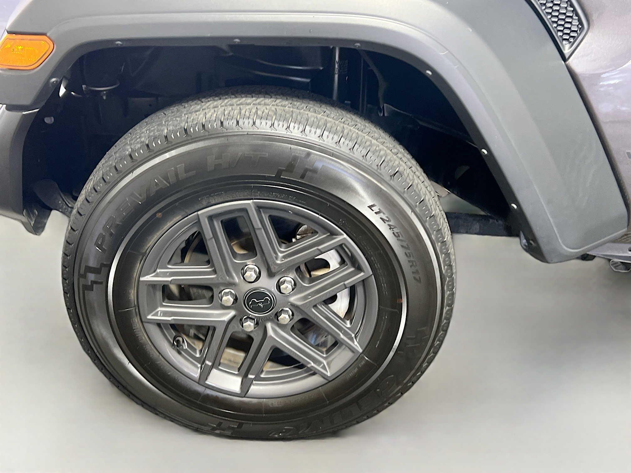 Used 2024 Jeep Wrangler Sport S image 13