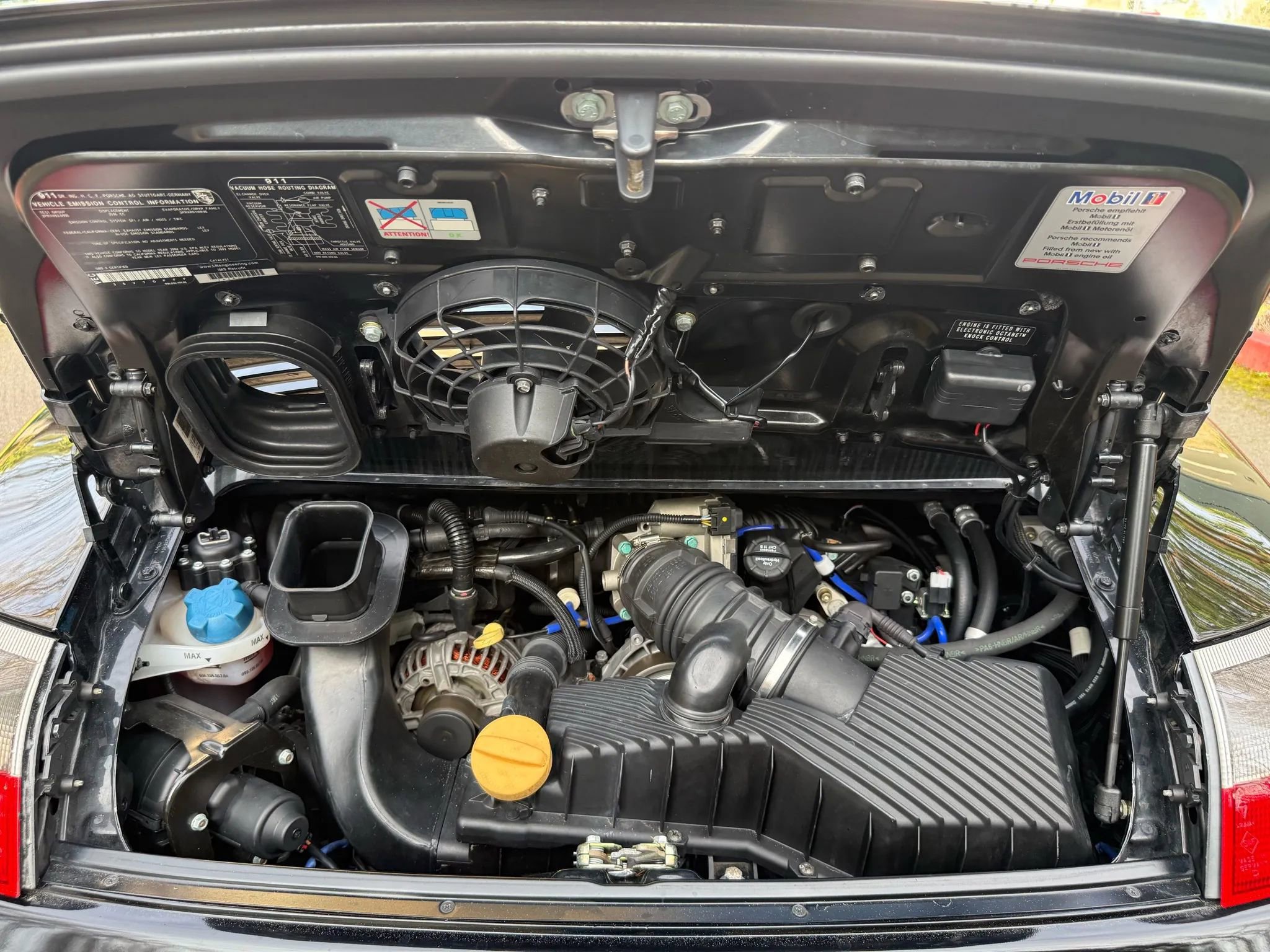 Used 2002 Porsche 911 GT3 RS image 14