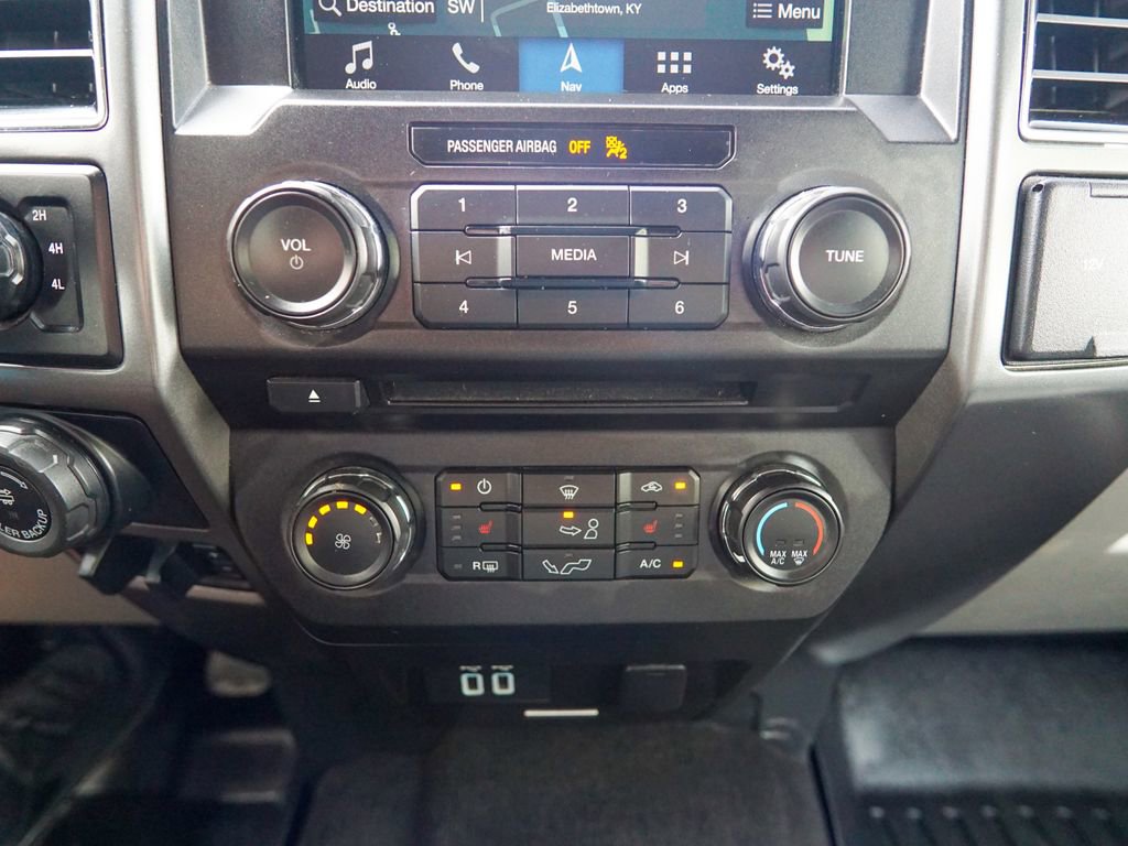 Used 2018 Ford F150 XLT w/ Equipment Group 302A Luxury AWD/4WD image 27