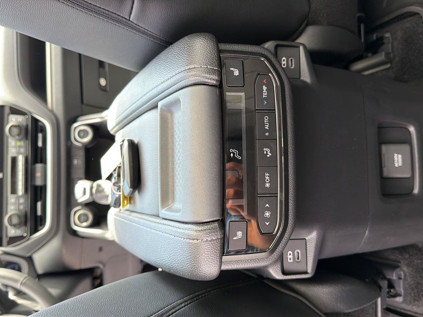 Used 2026 Toyota Grand Highlander AWD Hybrid image 24
