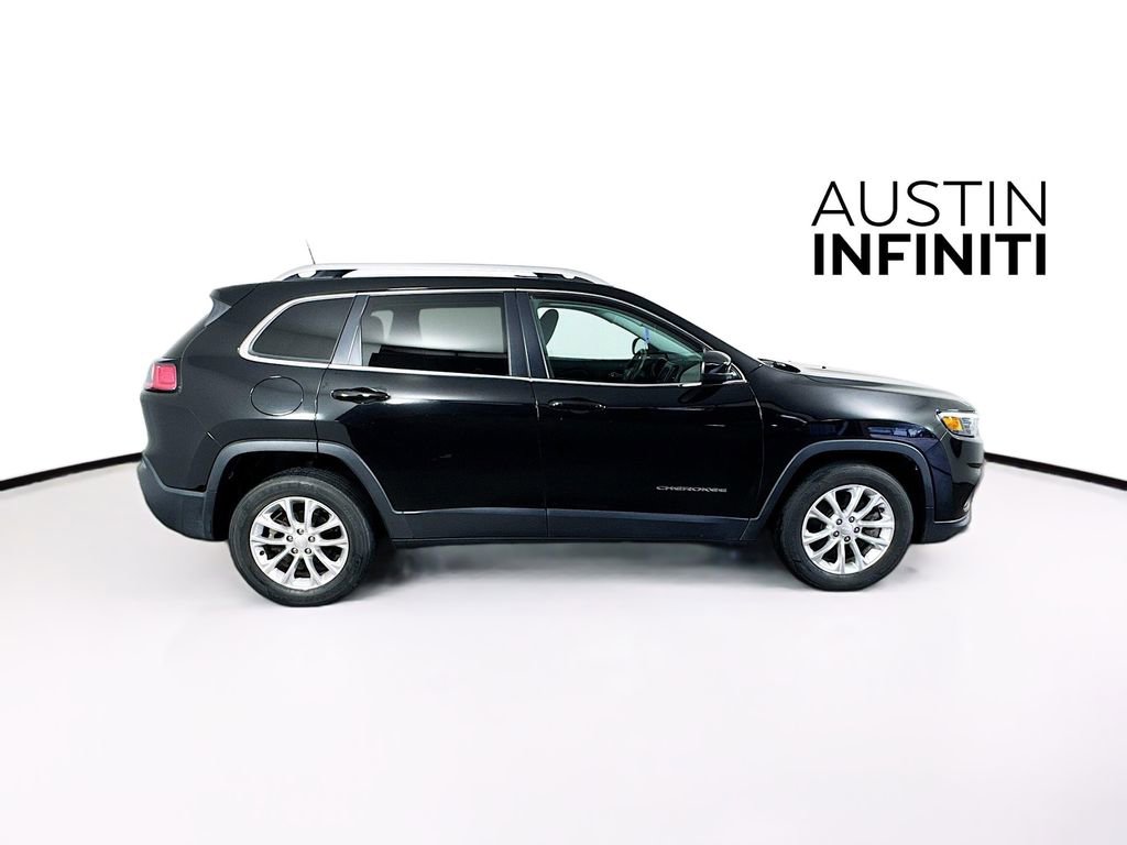 Used 2019 Jeep Cherokee Latitude w/ Popular Appearance Group FWD image 8