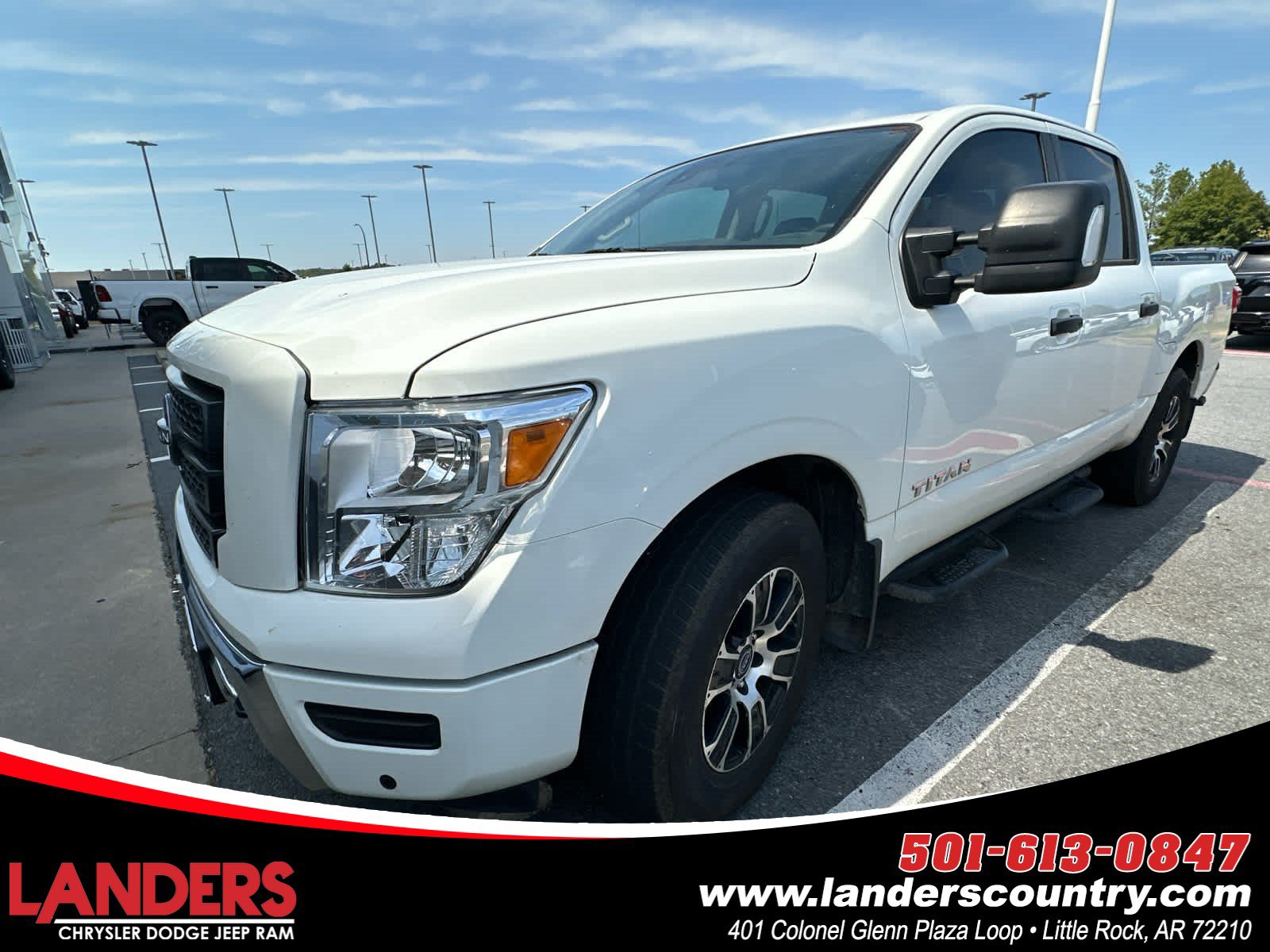 Used 2024 Nissan Titan SV w/ SV Convenience Package AWD/4WD image 1