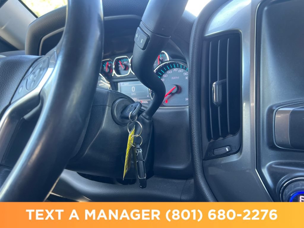 Used 2017 Chevrolet Silverado 1500 LT w/ Midnight Edition AWD/4WD image 27
