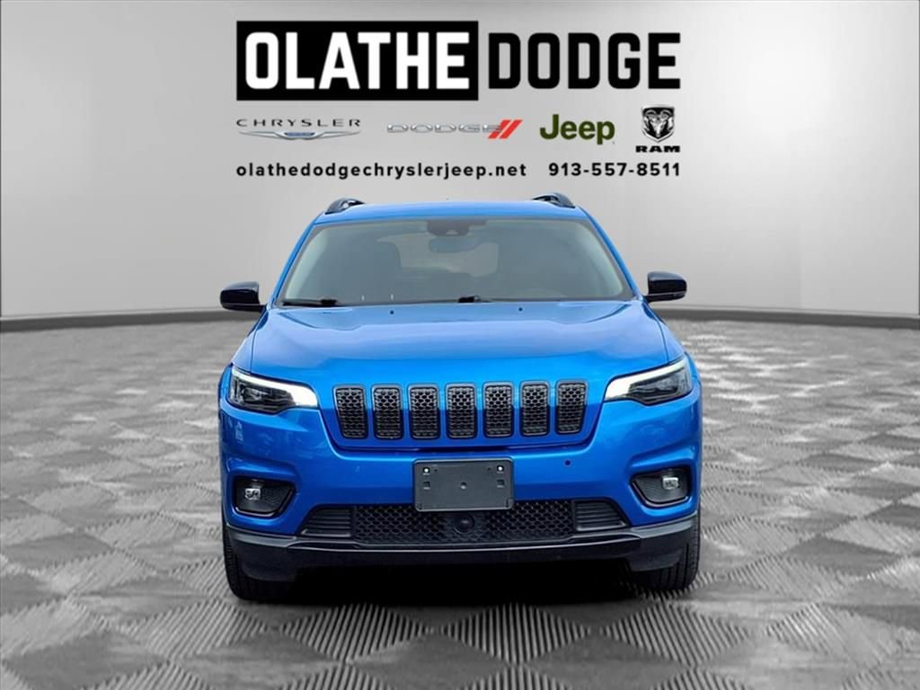 Certified 2023 Jeep Cherokee Altitude Lux image 33