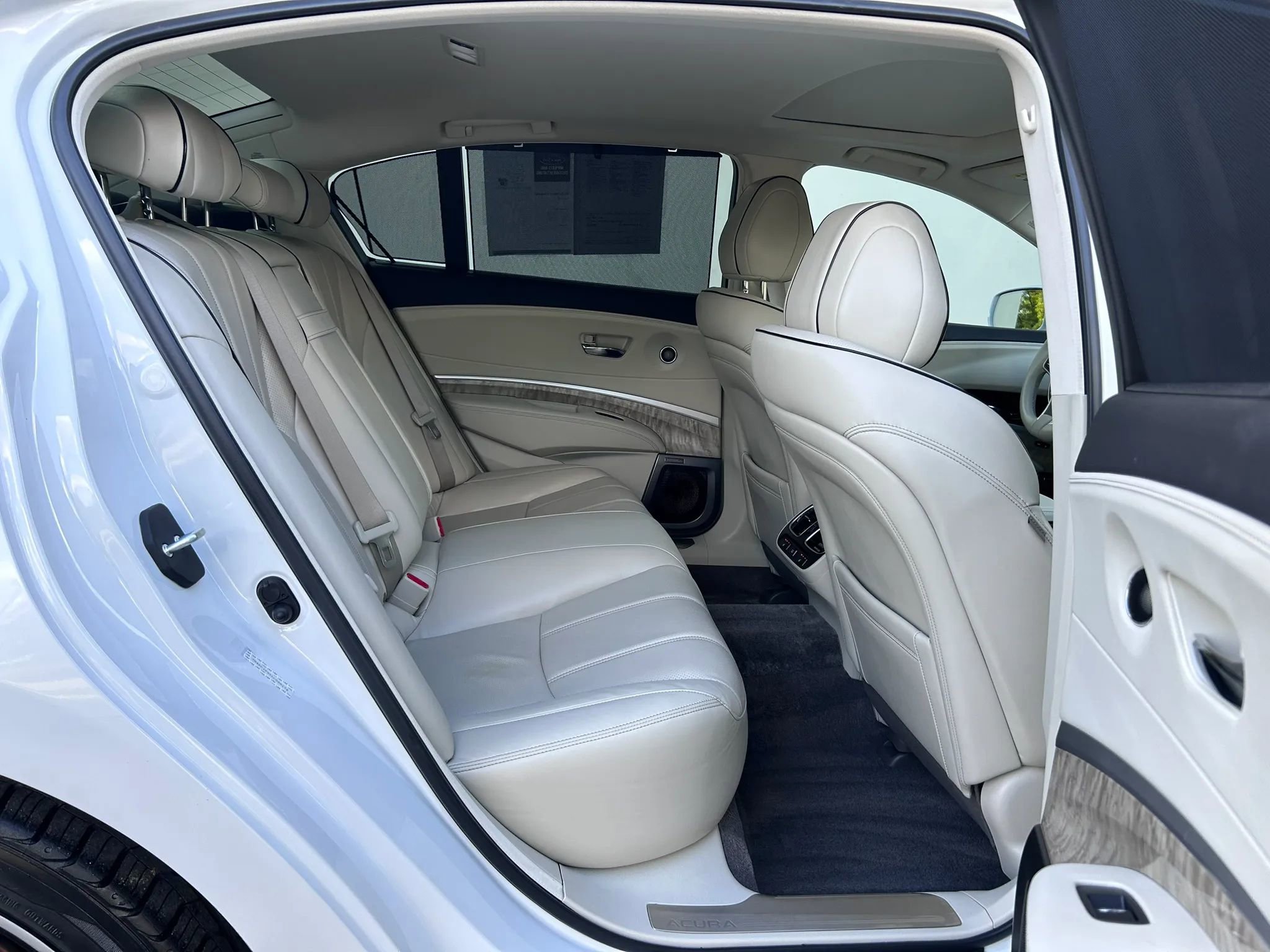 Used 2020 Acura RLX Sport Hybrid w/ Advance Pkg image 69