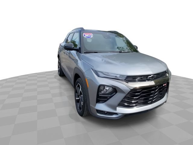 Used 2023 Chevrolet TrailBlazer RS w/ Convenience Package FWD image 4