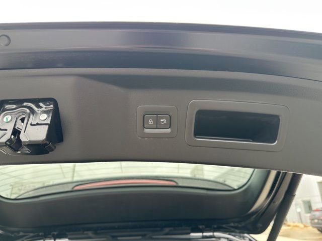 Used 2025 MAZDA CX-90 3.3 Turbo w/ Preferred Package AWD/4WD image 11