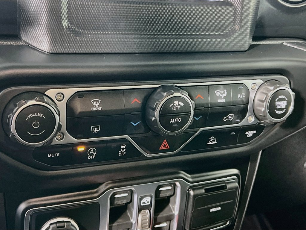 Used 2023 Jeep Wrangler Unlimited Sport AWD/4WD image 15