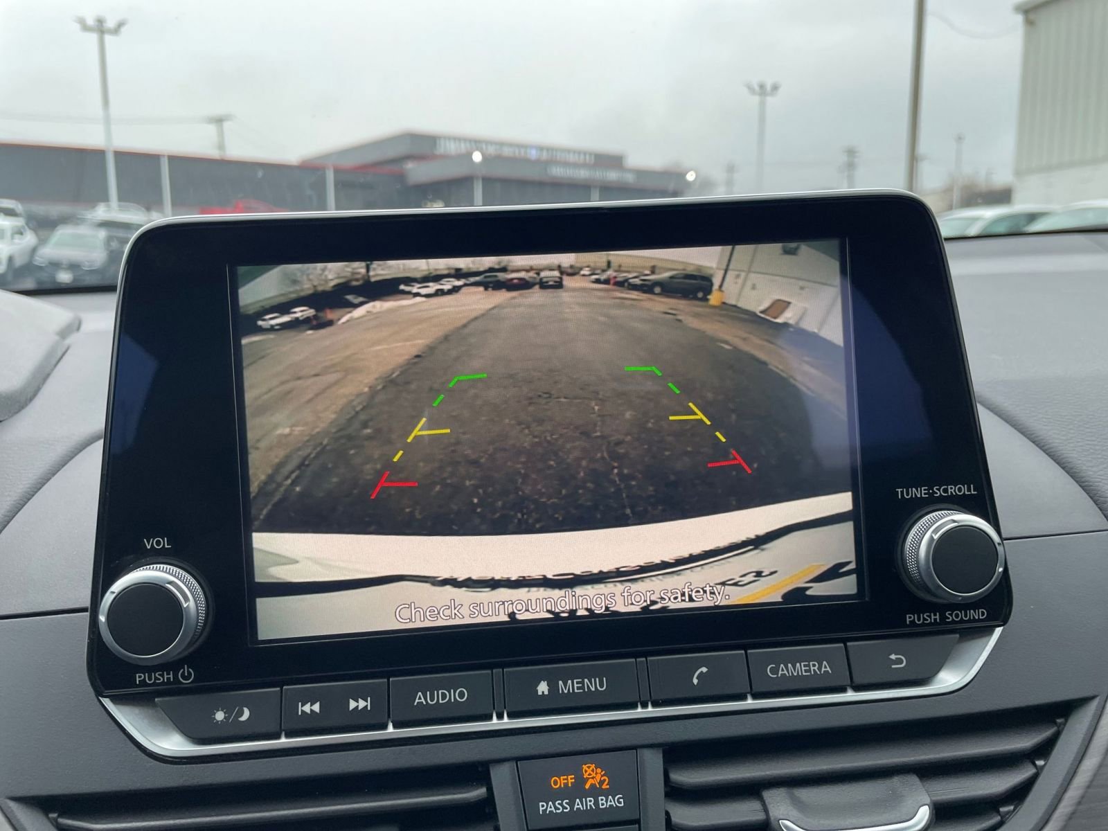 Used 2025 Nissan Altima 2.5 SV image 23