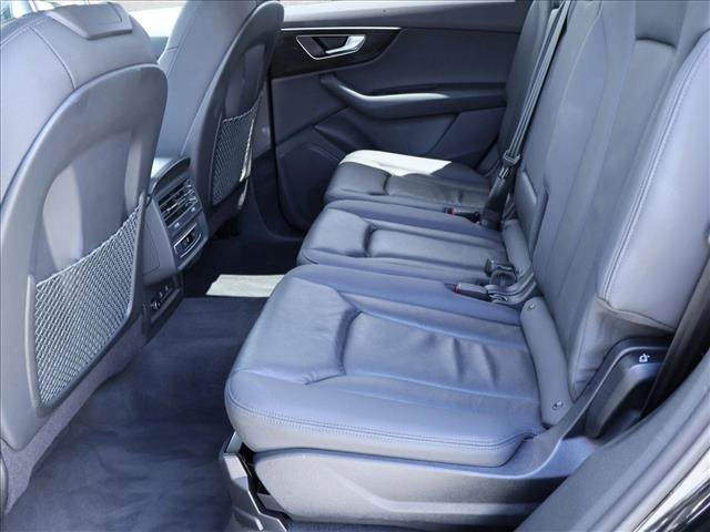 Used 2023 Audi Q7 3.0T Premium w/ Convenience Package AWD/4WD image 23