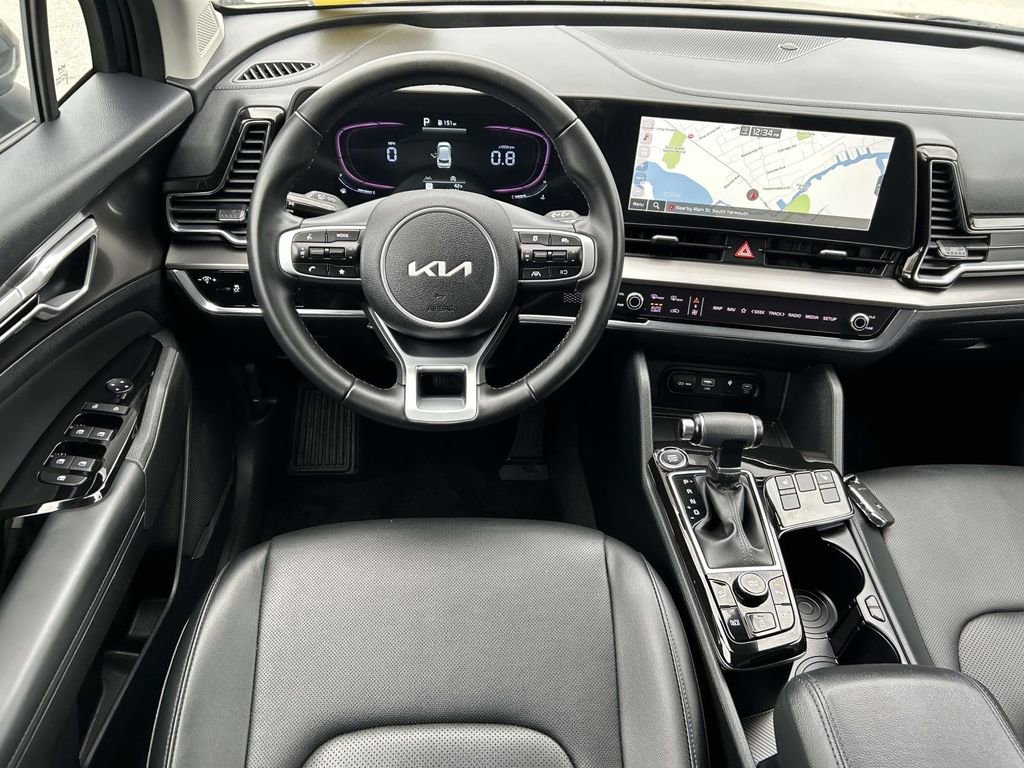 Certified 2023 Kia Sportage EX image 10