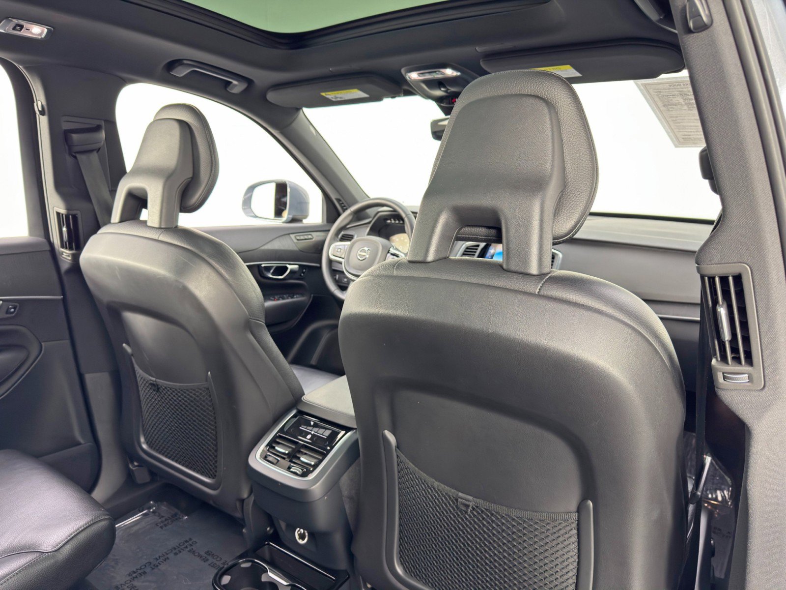 Used 2020 Volvo XC90 T6 Momentum image 36