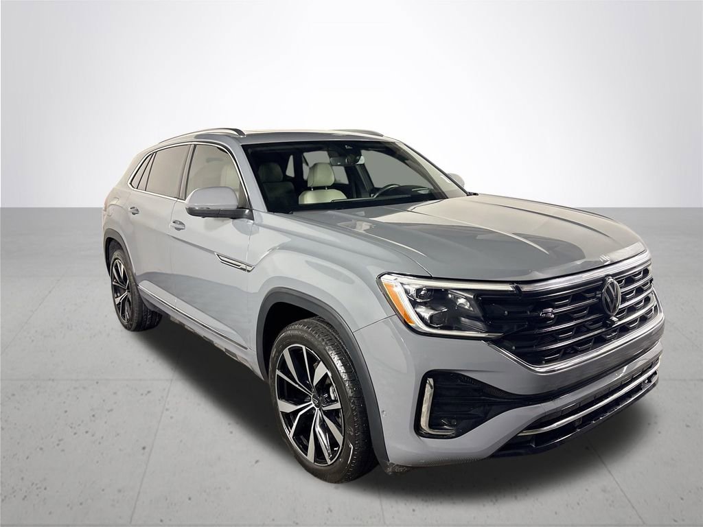 Certified 2024 Volkswagen Atlas Cross Sport SEL Premium R-Line image 4