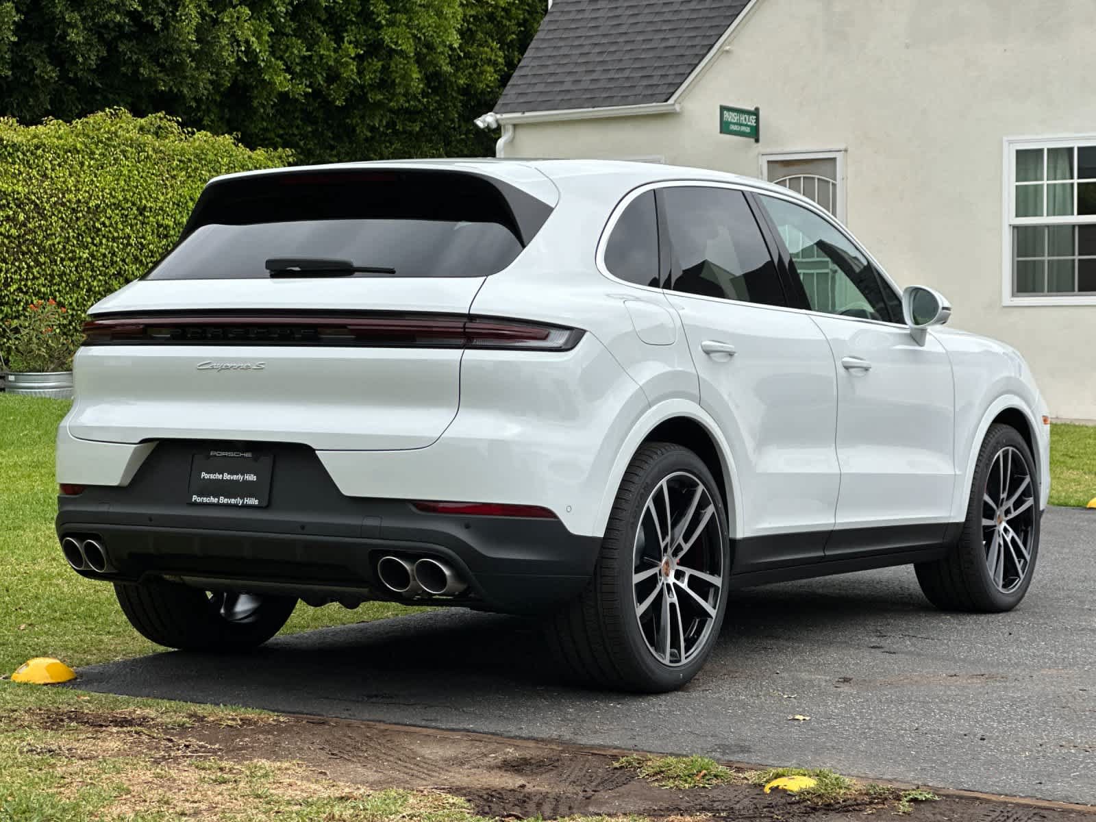 New 2026 Porsche Cayenne S AWD/4WD image 8