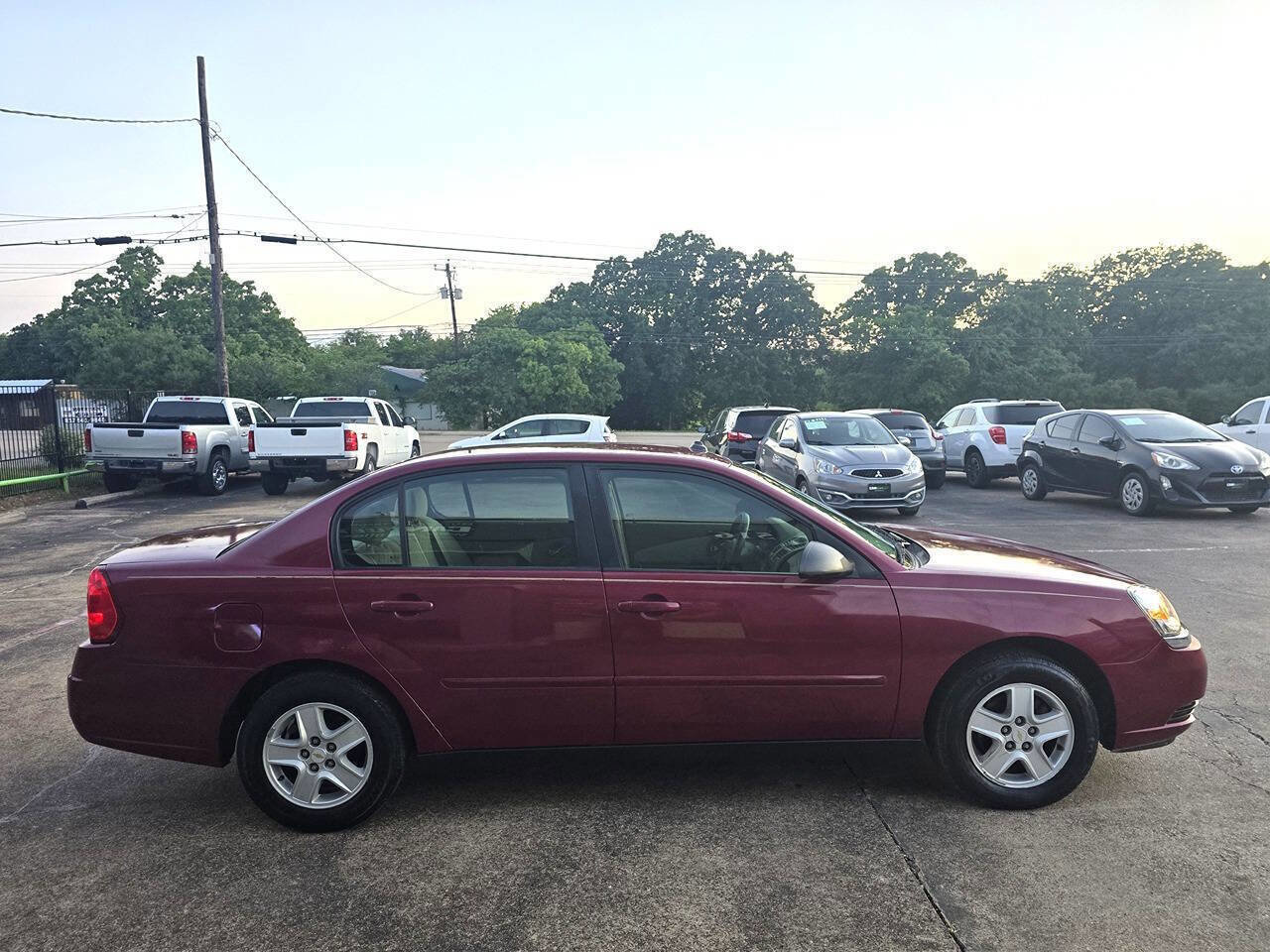Used 2005 Chevrolet Malibu LS image 13