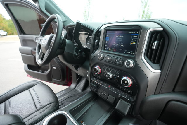 Used 2020 GMC Sierra 1500 Denali w/ Denali Ultimate Package AWD/4WD image 39