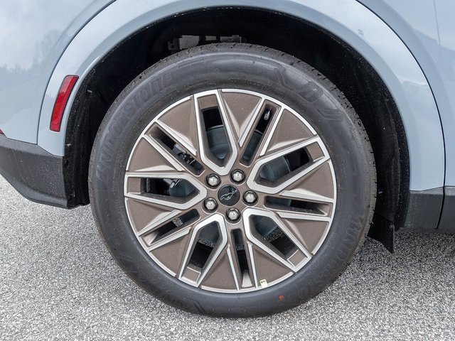 New 2025 Ford Mustang Mach-E Premium image 31