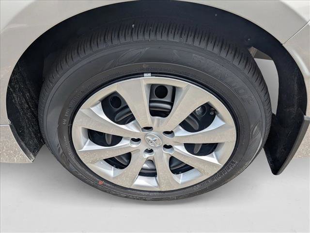 New 2025 Toyota Corolla LE image 9
