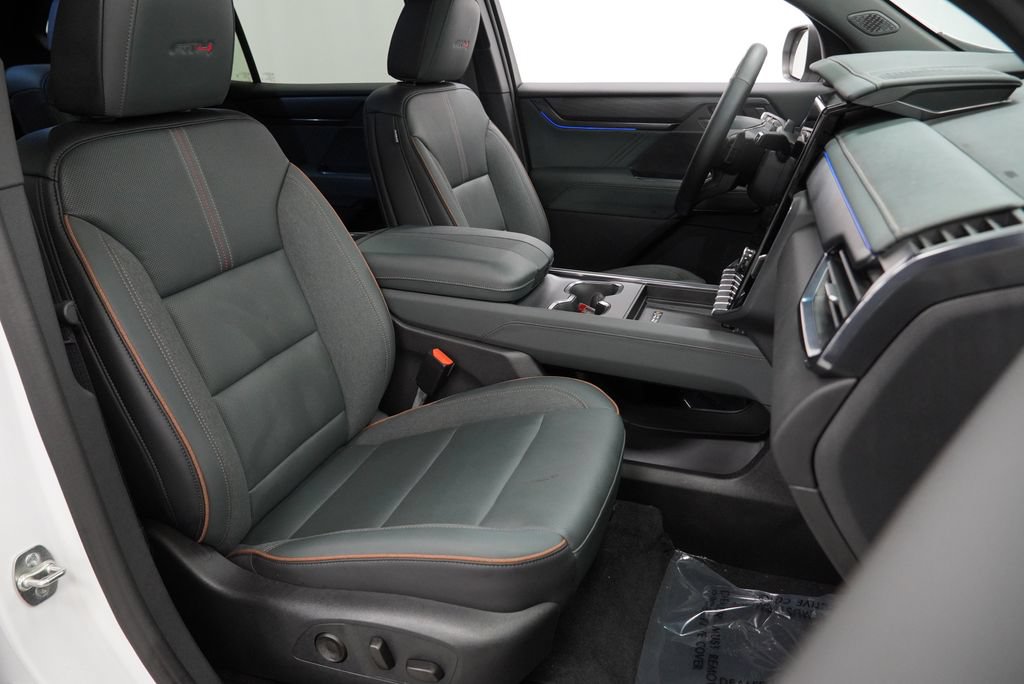 Certified 2024 GMC Acadia AT4 w/ Super Cruise Package AWD/4WD image 34