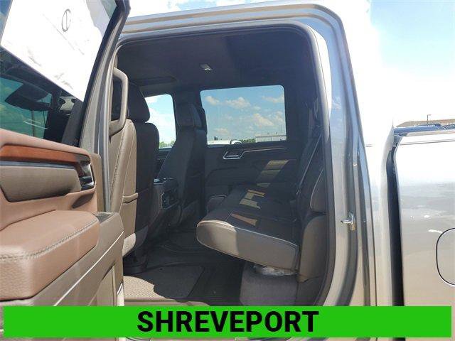 New 2026 GMC Sierra 2500 Denali w/ Denali Reserve Package image 9